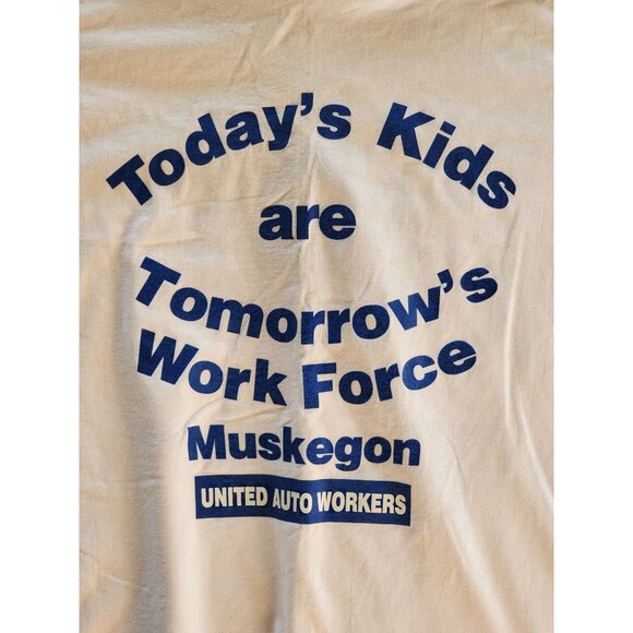 Hanes UAW Local 1071 & 637 Muskegon Michigan USA Hy-Lift SPD XL T-Shirt - Picture 4 of 8